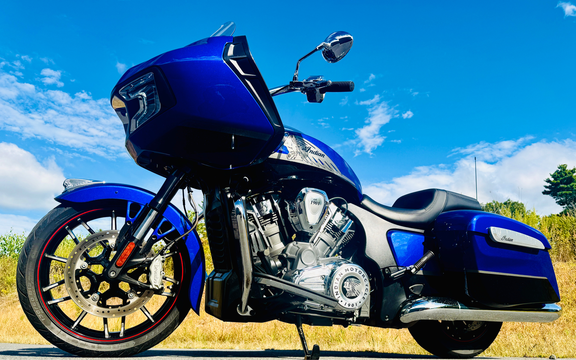2022 Indian Motorcycle Challenger® Limited in Foxboro, Massachusetts - Photo 1