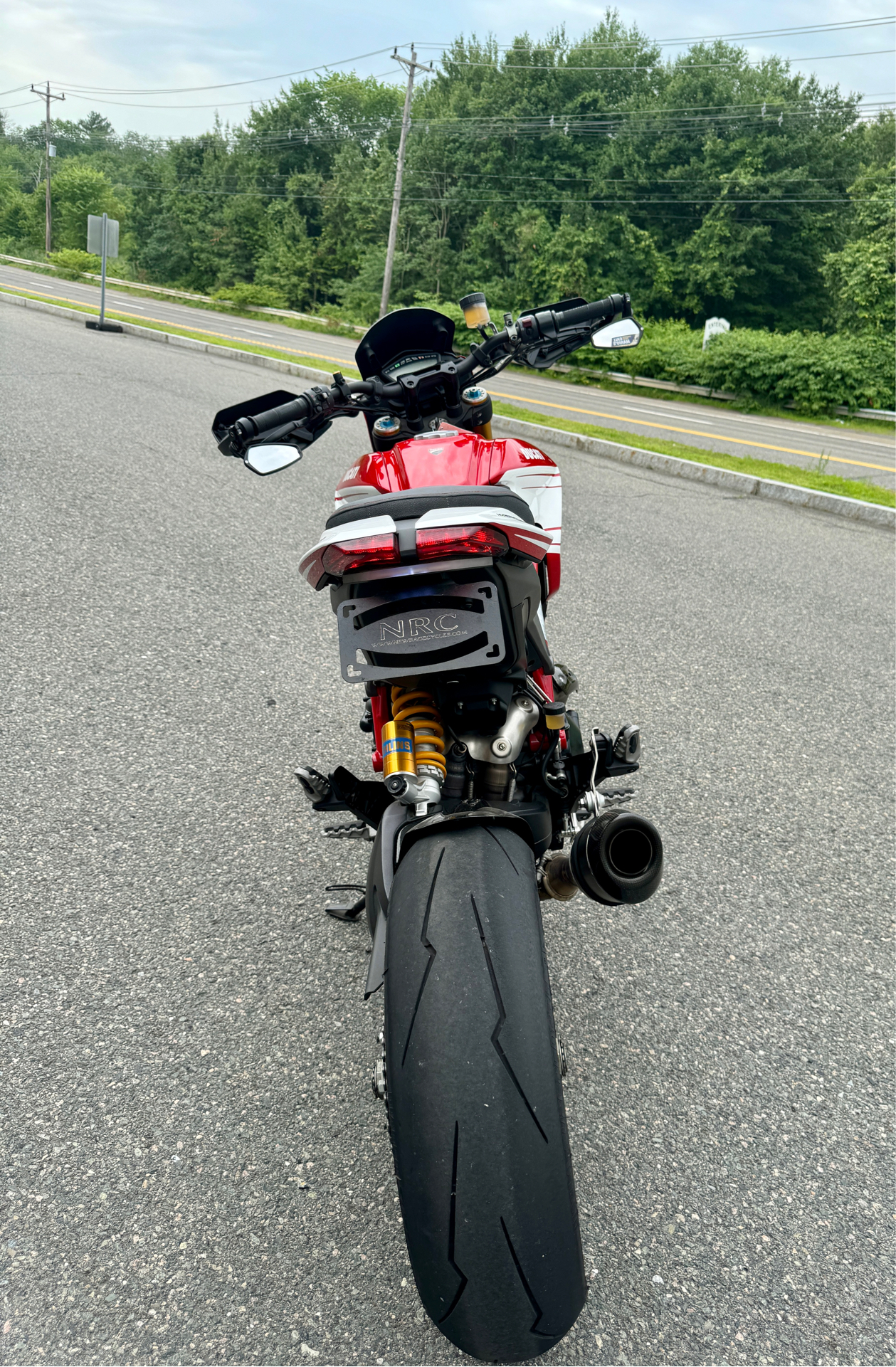 2018 Ducati Hypermotard 939 SP in Foxboro, Massachusetts - Photo 11