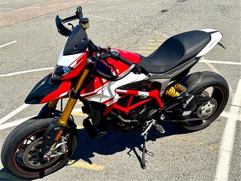 2018 Ducati Hypermotard 939 SP in Foxboro, Massachusetts - Photo 24
