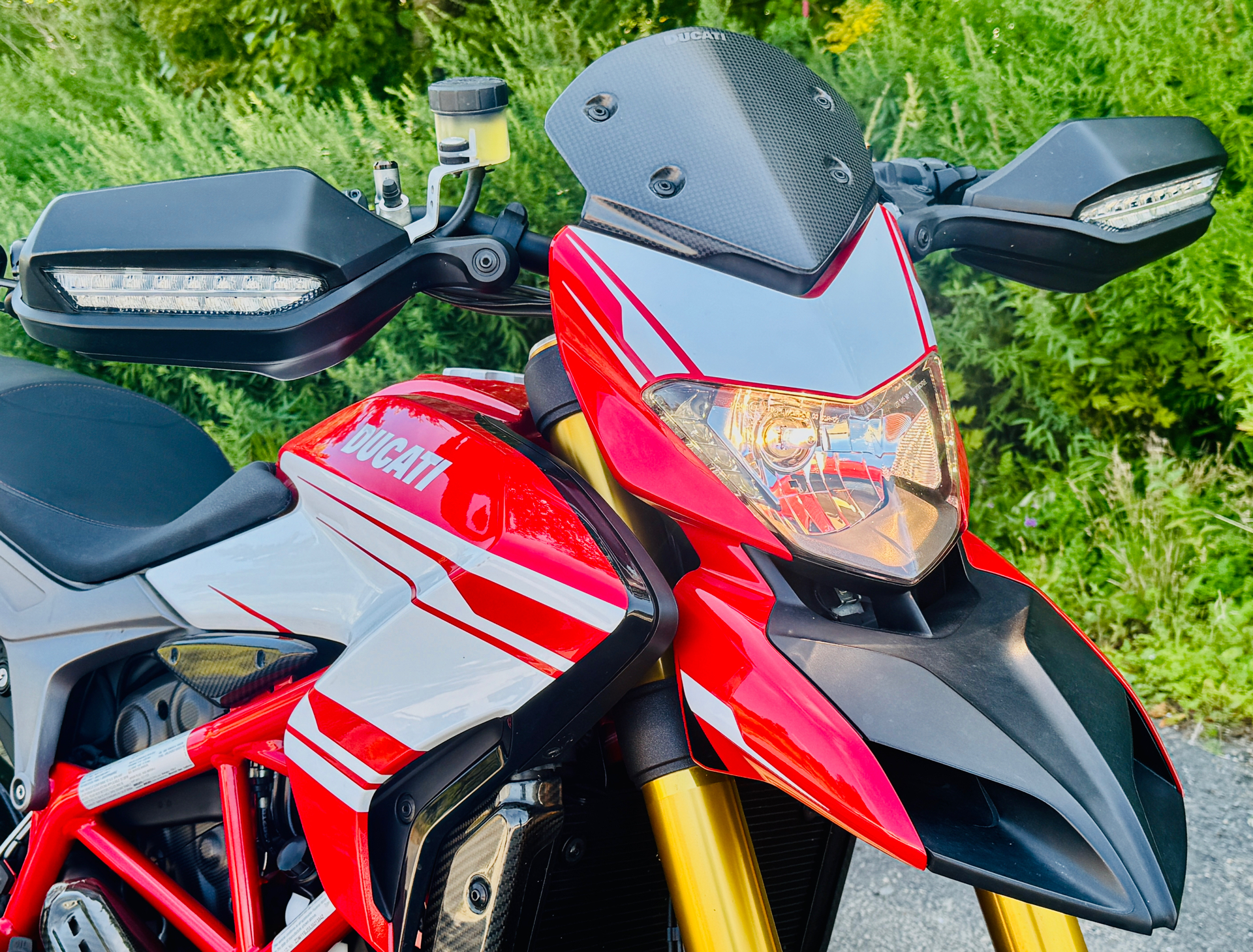 2018 Ducati Hypermotard 939 SP in Foxboro, Massachusetts - Photo 18
