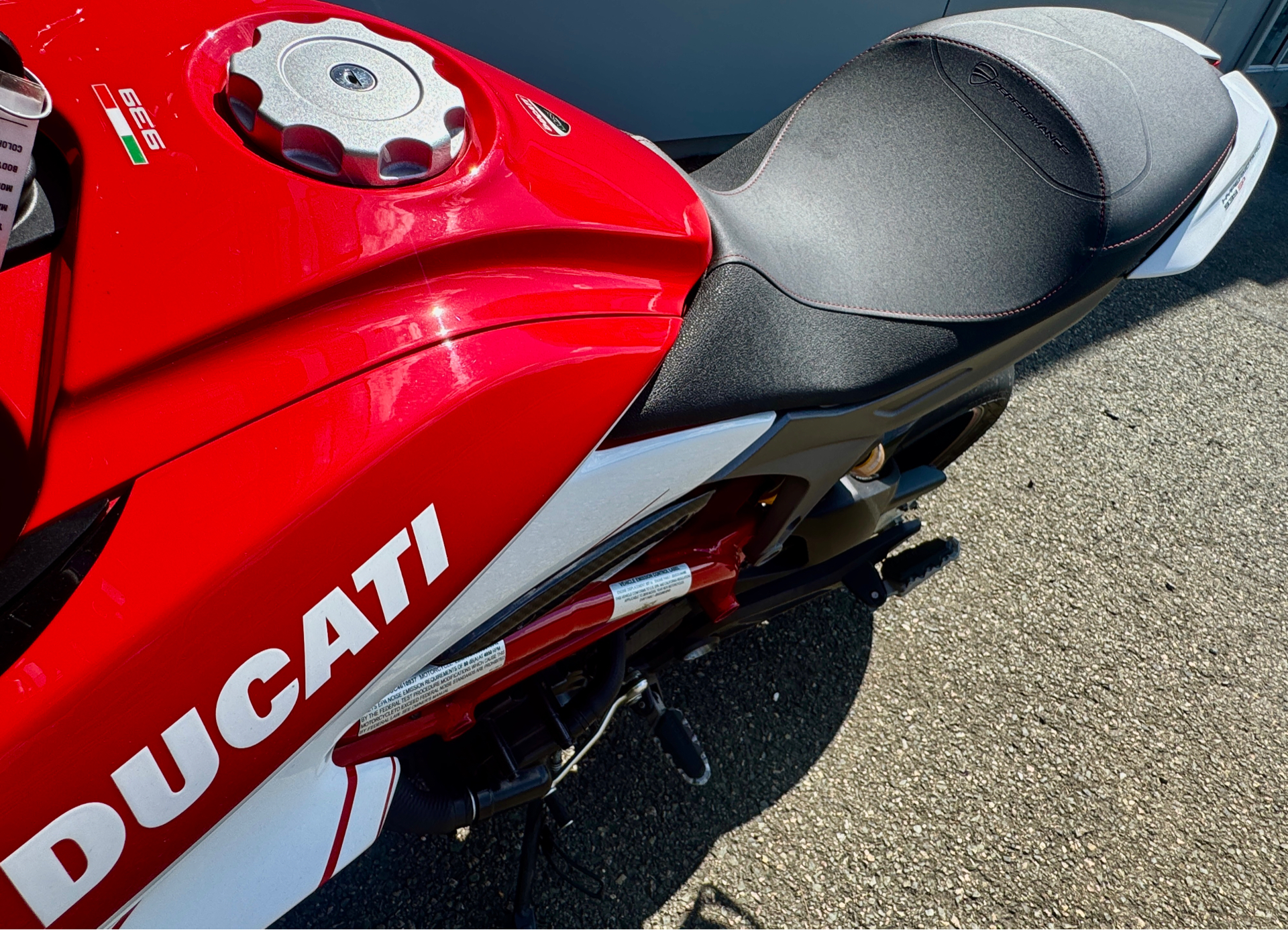 2018 Ducati Hypermotard 939 SP in Foxboro, Massachusetts - Photo 20