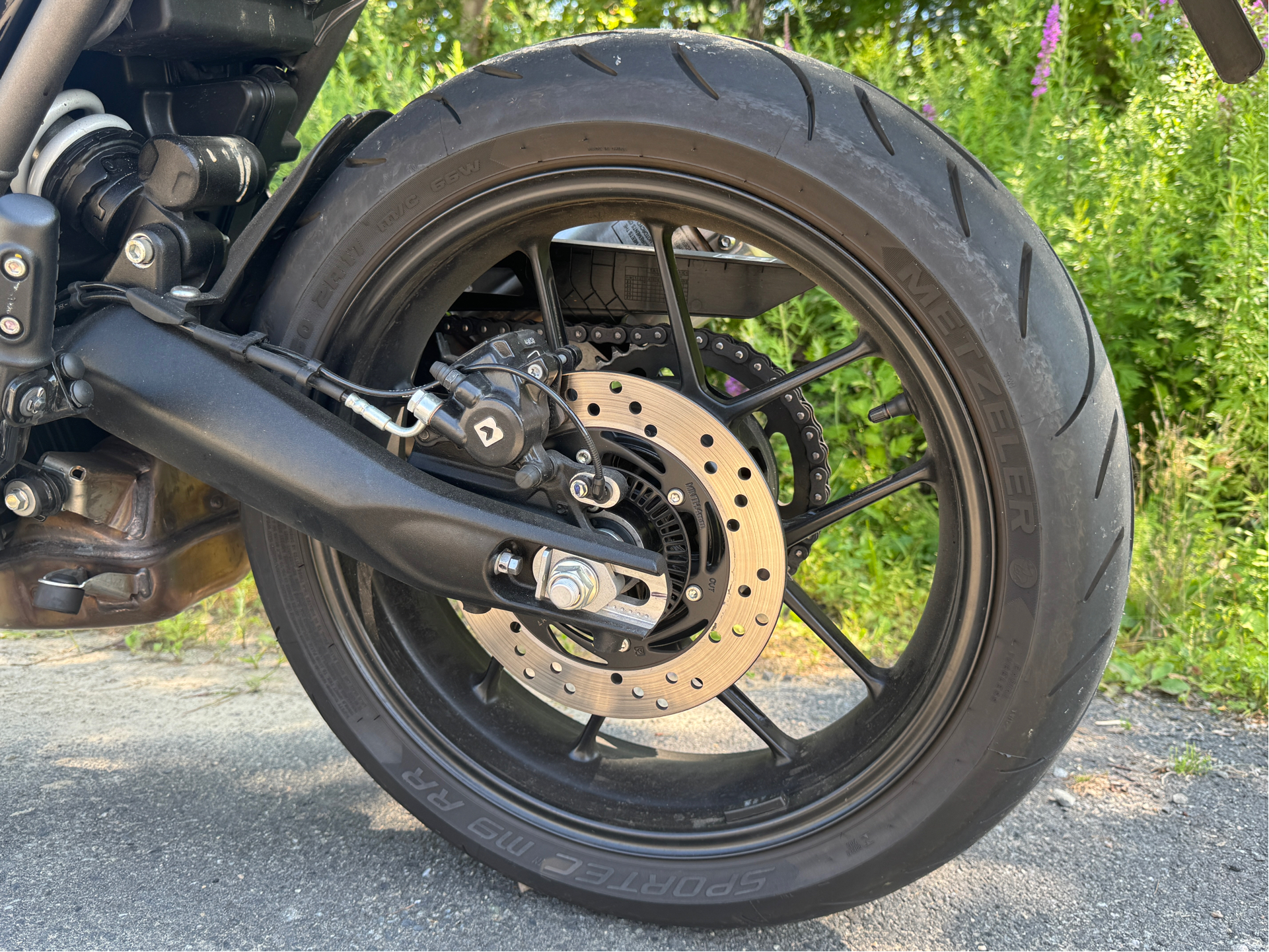 2024 Triumph Speed 400 in Foxboro, Massachusetts - Photo 17
