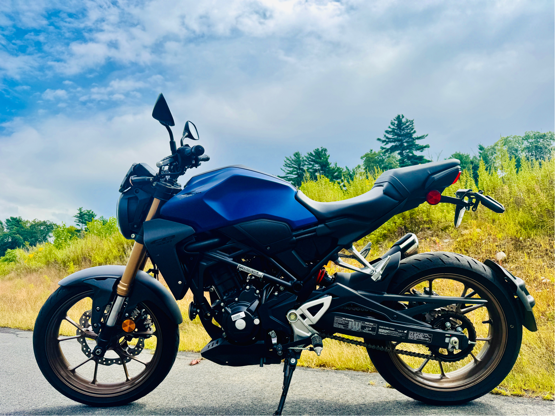 2022 Honda CB300R ABS in Foxboro, Massachusetts - Photo 18