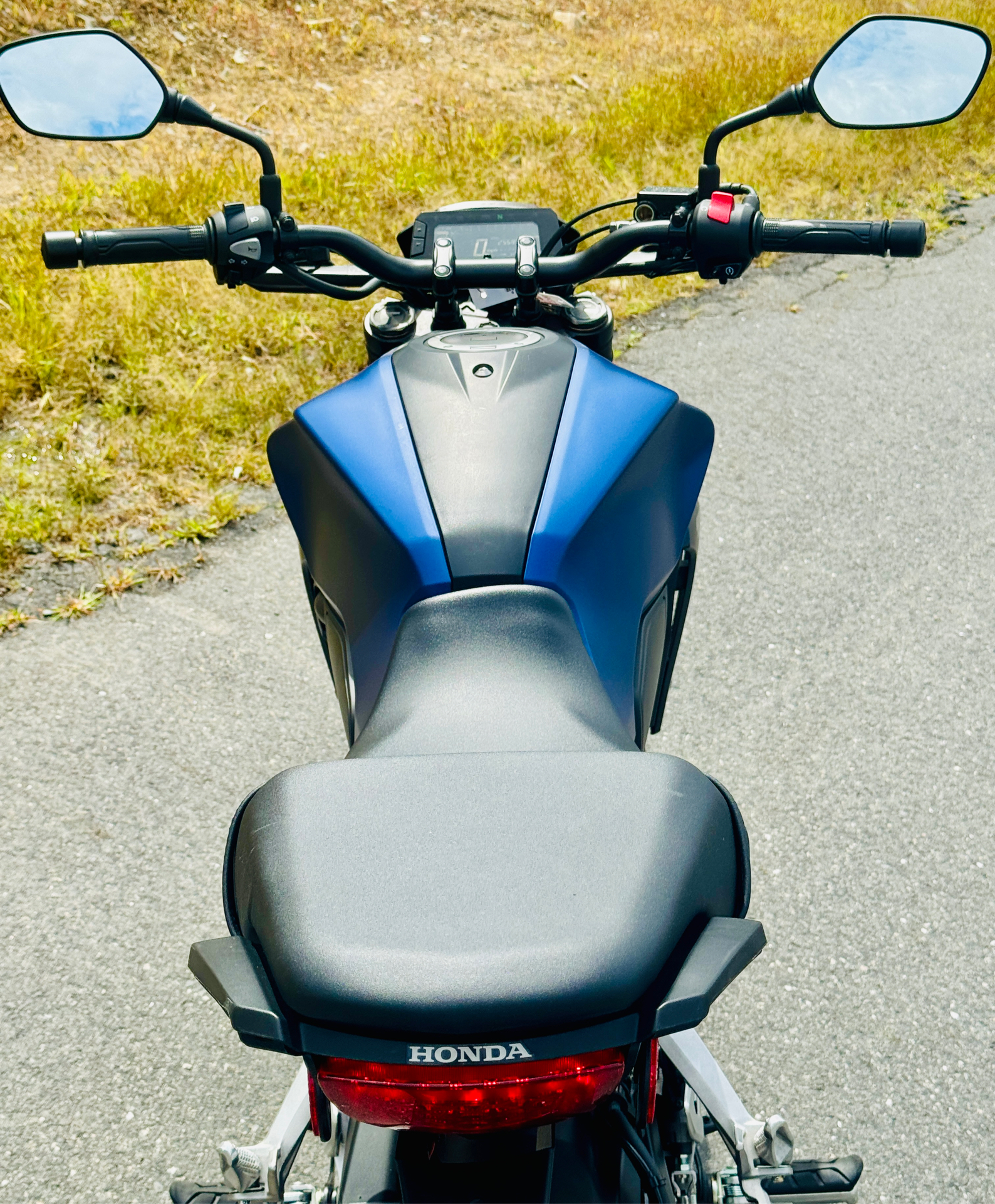 2022 Honda CB300R ABS in Foxboro, Massachusetts - Photo 15