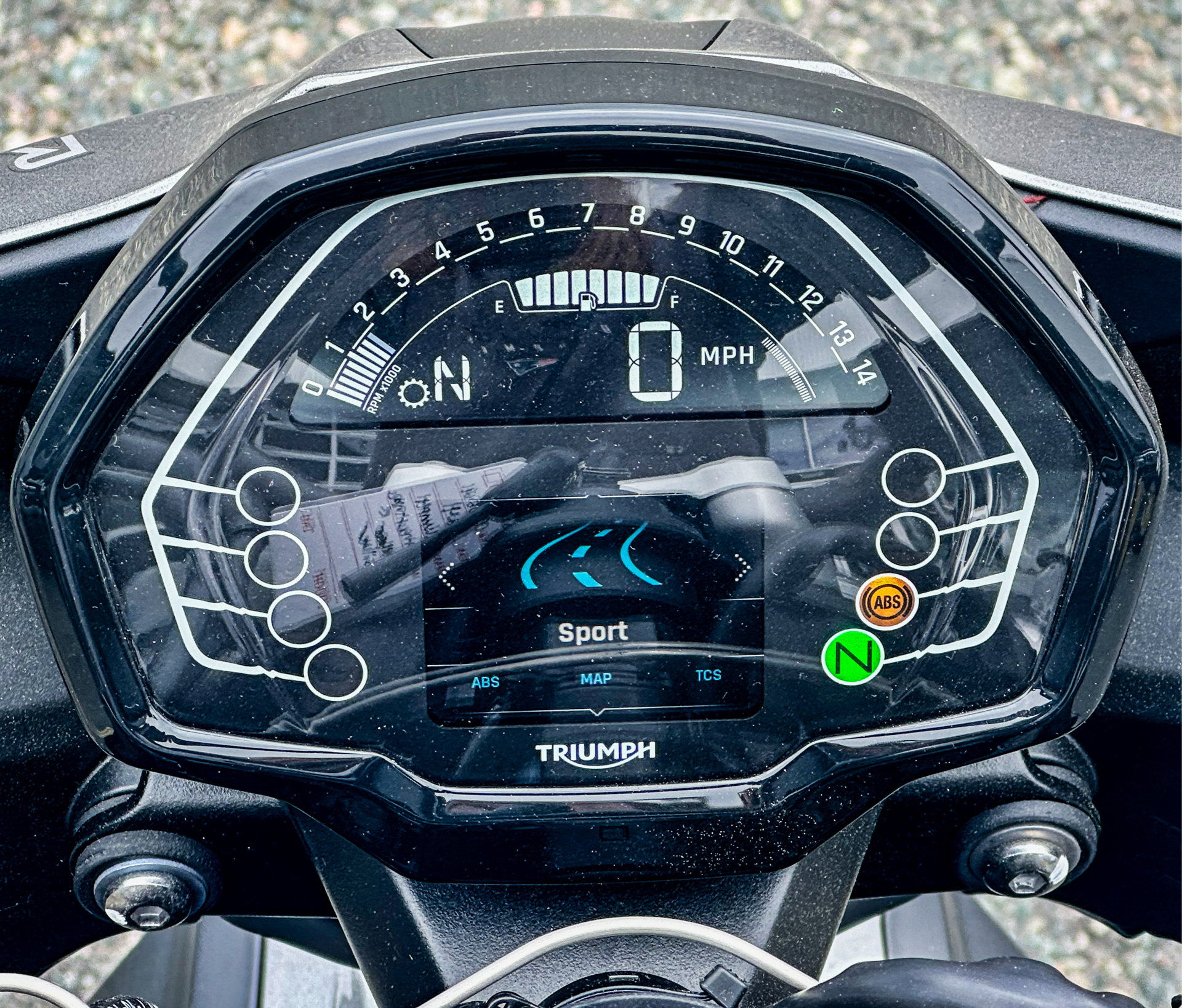 2024 Triumph Street Triple 765 R in Foxboro, Massachusetts - Photo 11