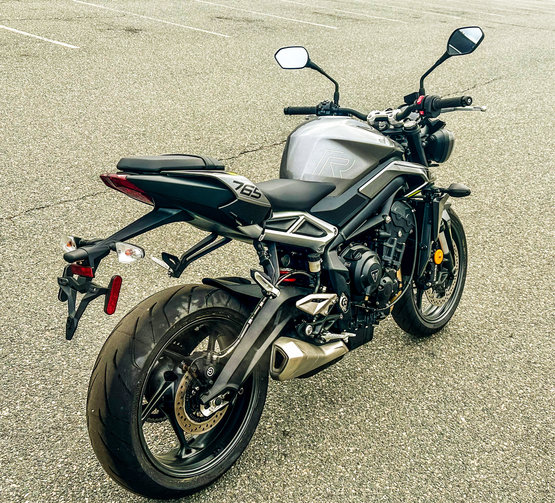 2024 Triumph Street Triple 765 R in Foxboro, Massachusetts - Photo 7