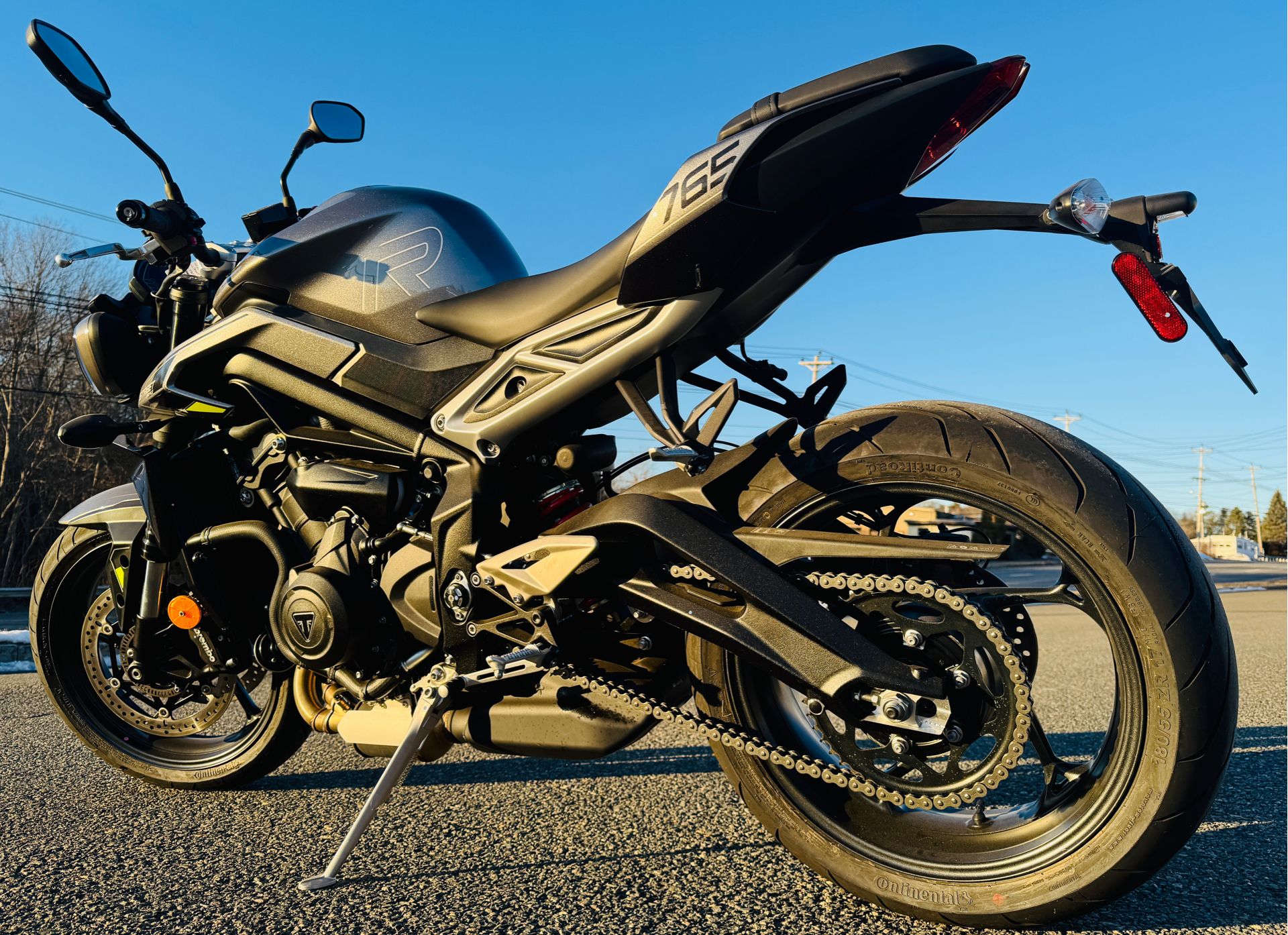 2024 Triumph Street Triple 765 R in Foxboro, Massachusetts - Photo 10