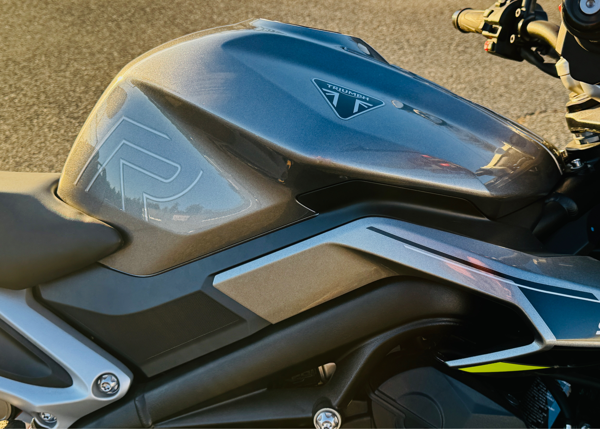 2024 Triumph Street Triple 765 R in Foxboro, Massachusetts - Photo 19