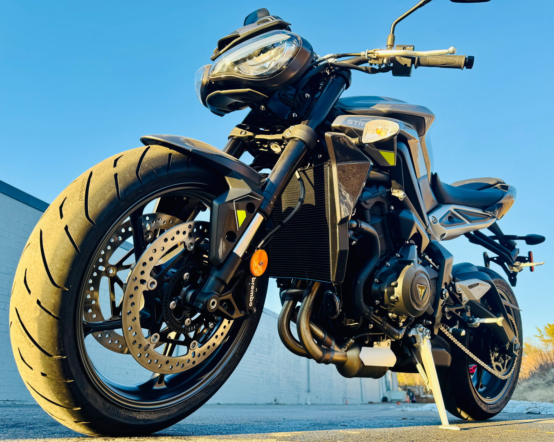 2024 Triumph Street Triple 765 R in Foxboro, Massachusetts - Photo 12