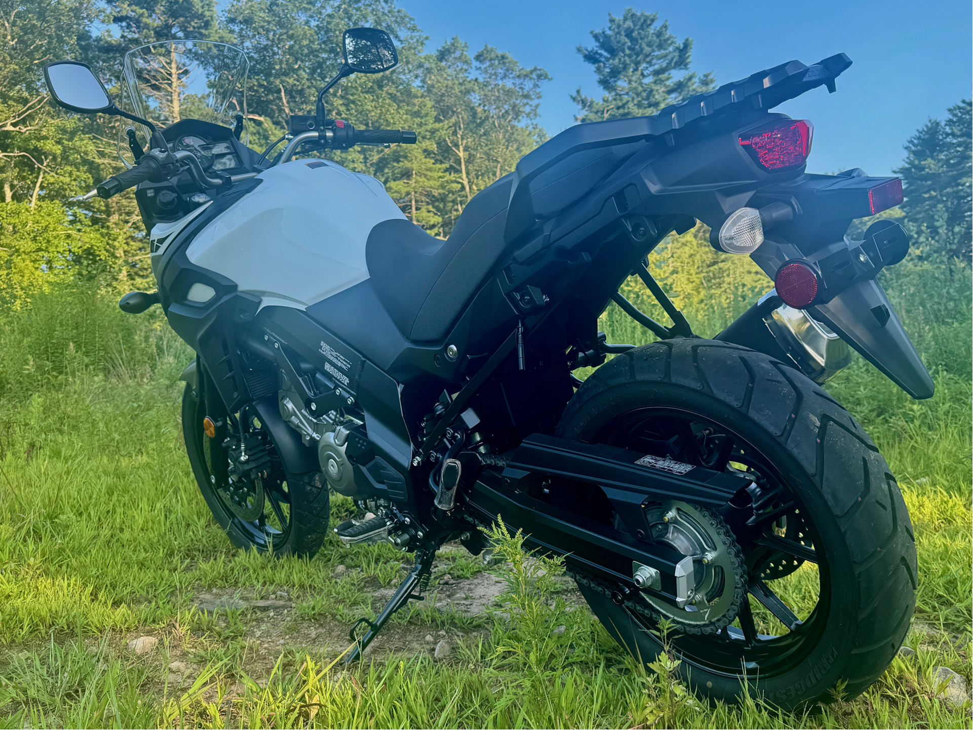 2022 Suzuki V-Strom 650XT in Foxboro, Massachusetts - Photo 9