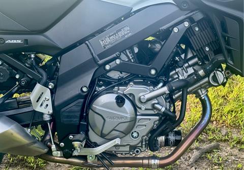 2022 Suzuki V-Strom 650XT in Foxboro, Massachusetts - Photo 15