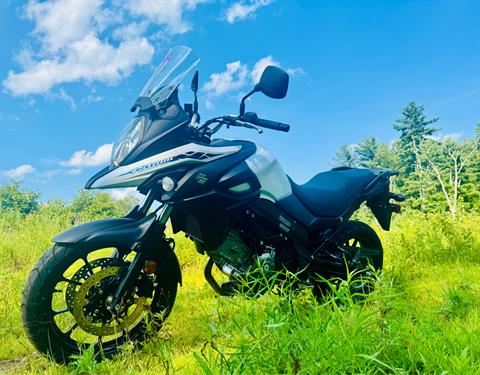 2022 Suzuki V-Strom 650XT in Foxboro, Massachusetts - Photo 3