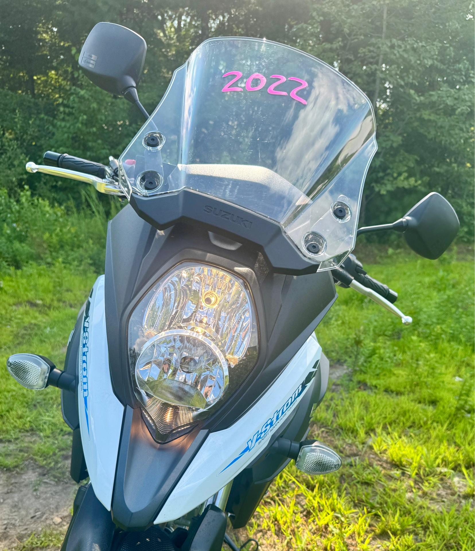2022 Suzuki V-Strom 650XT in Foxboro, Massachusetts - Photo 10