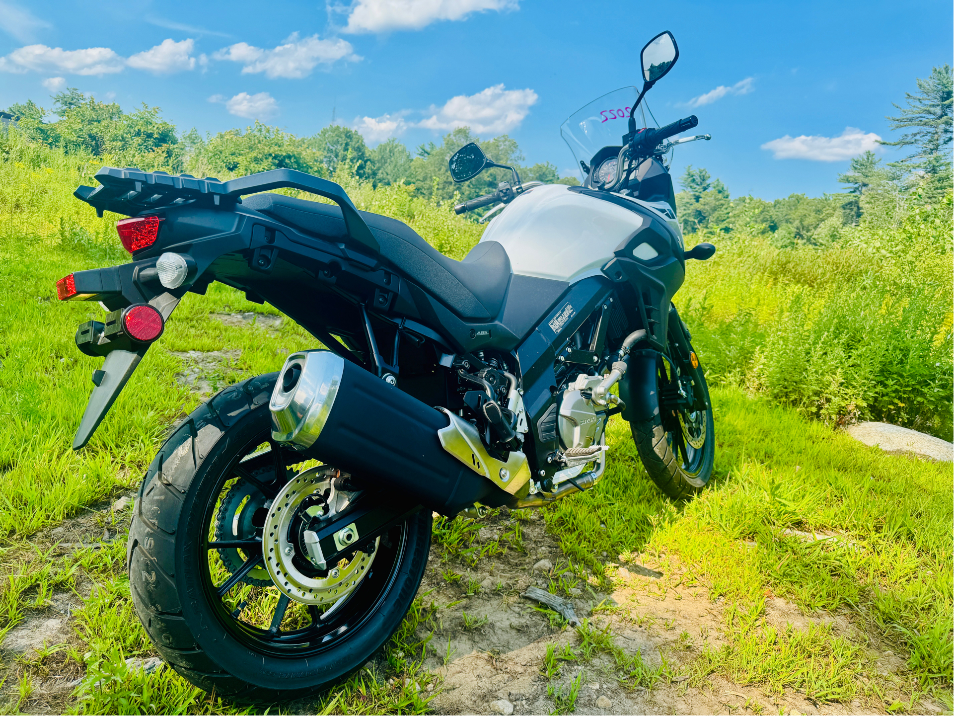 2022 Suzuki V-Strom 650XT in Foxboro, Massachusetts - Photo 7