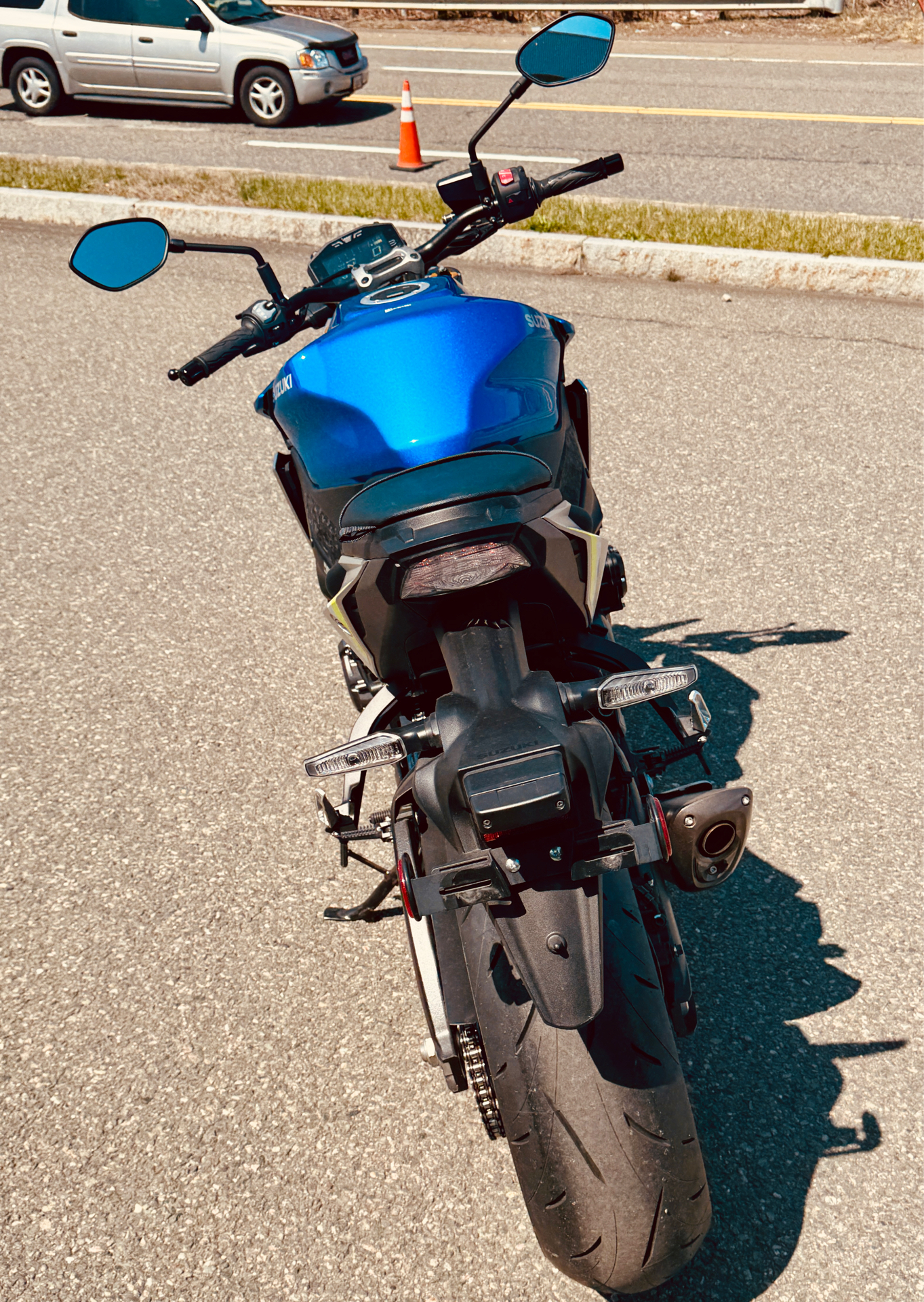 2023 Suzuki GSX-S1000 in Foxboro, Massachusetts - Photo 7