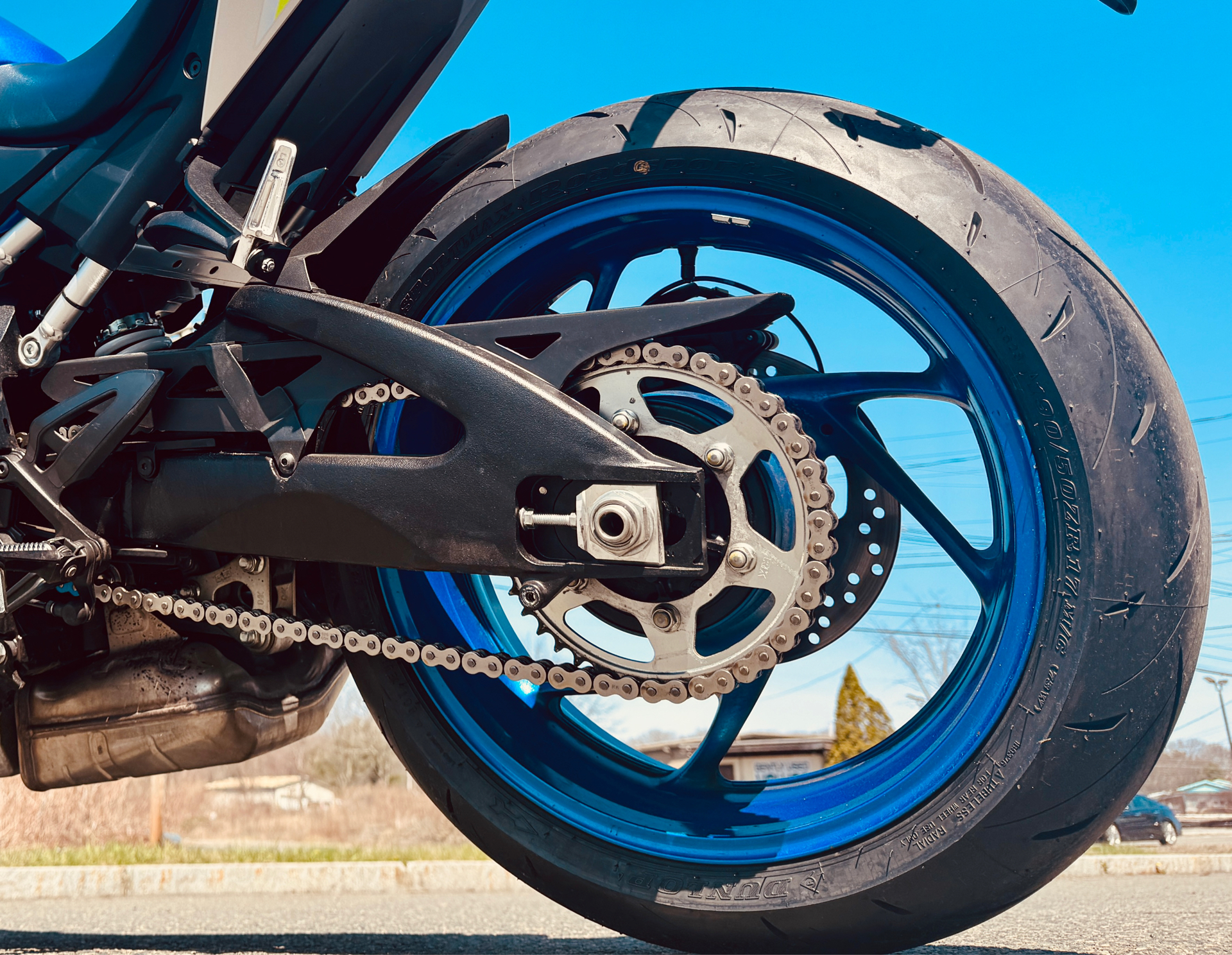 2023 Suzuki GSX-S1000 in Foxboro, Massachusetts - Photo 15