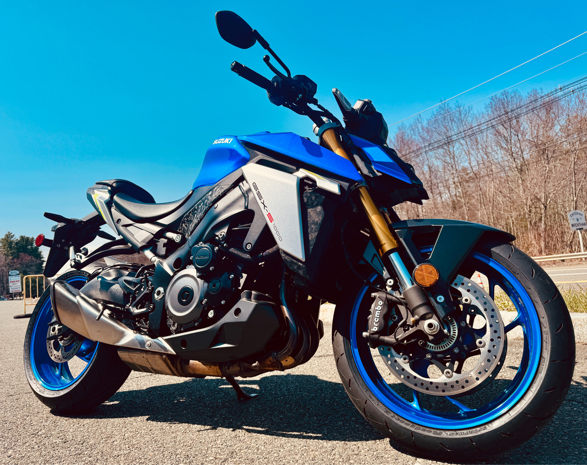 2023 Suzuki GSX-S1000 in Foxboro, Massachusetts - Photo 10