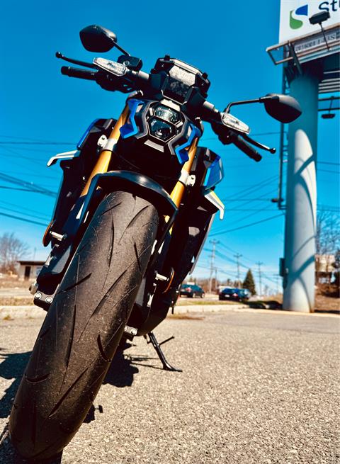 2023 Suzuki GSX-S1000 in Foxboro, Massachusetts - Photo 14
