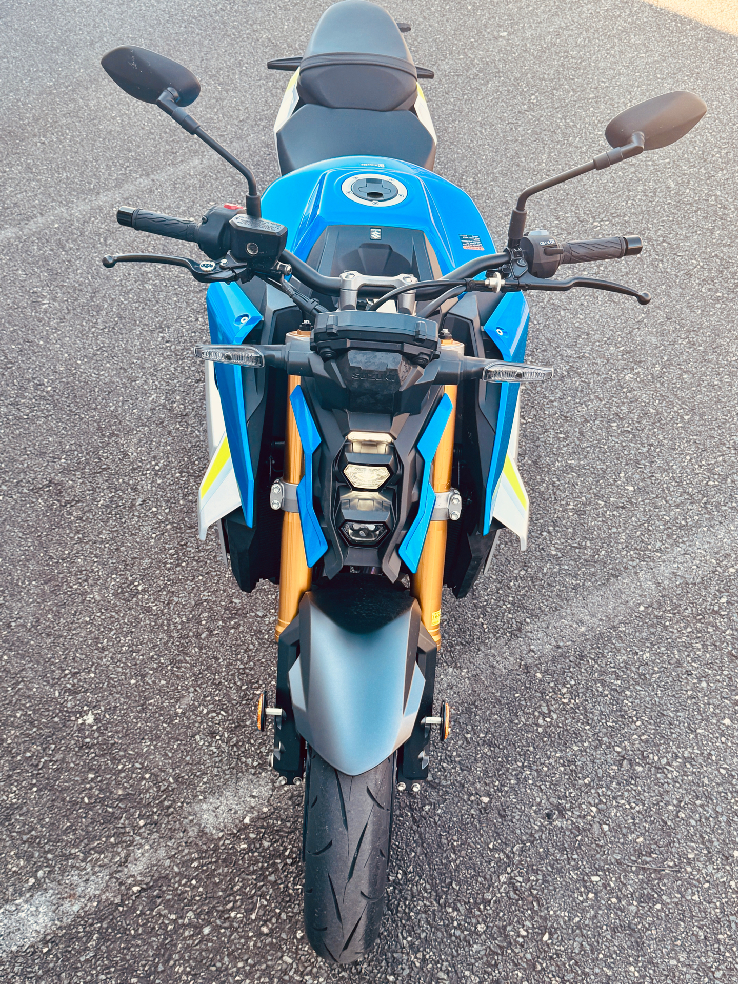 2023 Suzuki GSX-S1000 in Foxboro, Massachusetts - Photo 23