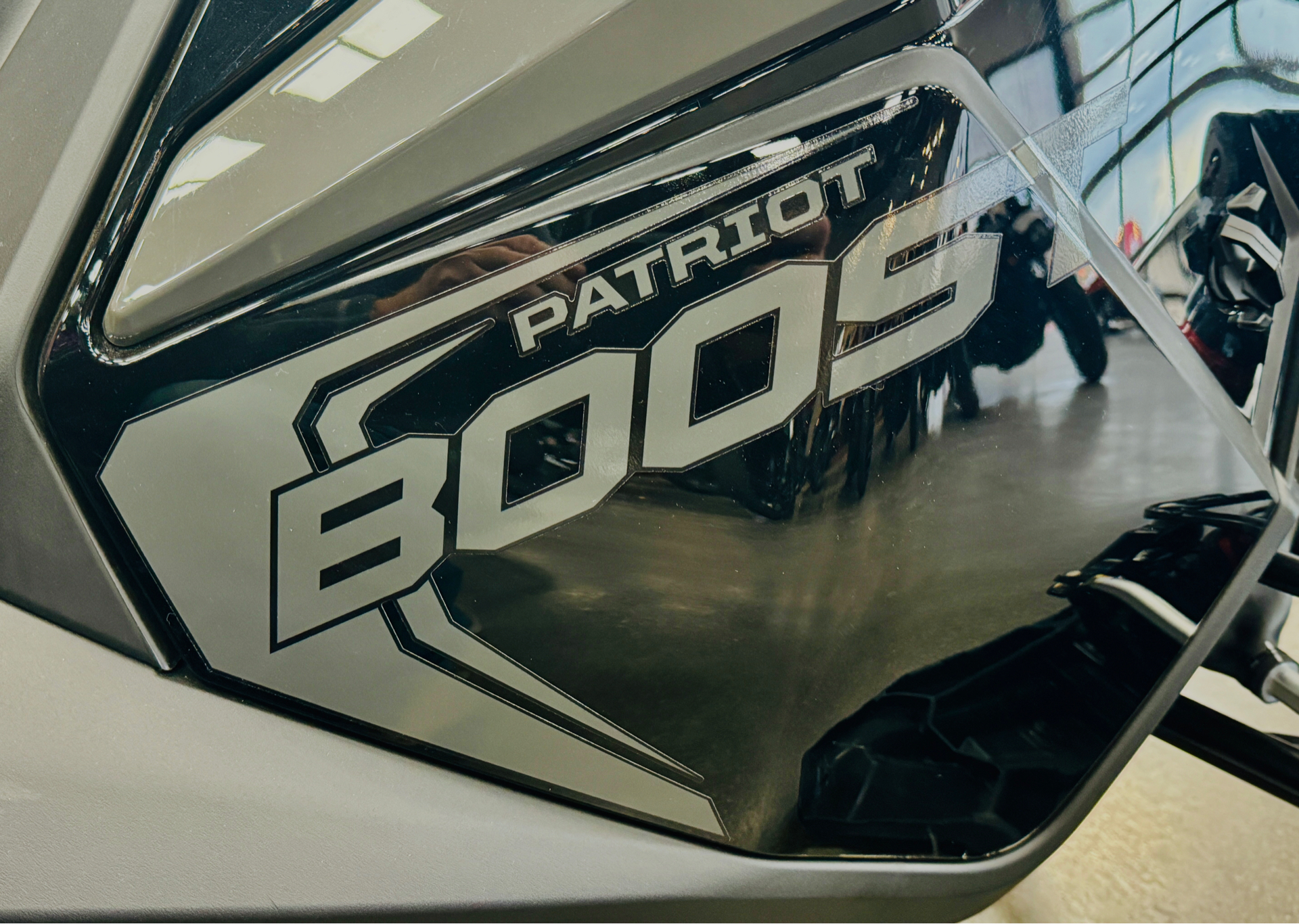 2025 Polaris Patriot Boost INDY VR1 137 Dynamix SC ES in Foxboro, Massachusetts - Photo 6