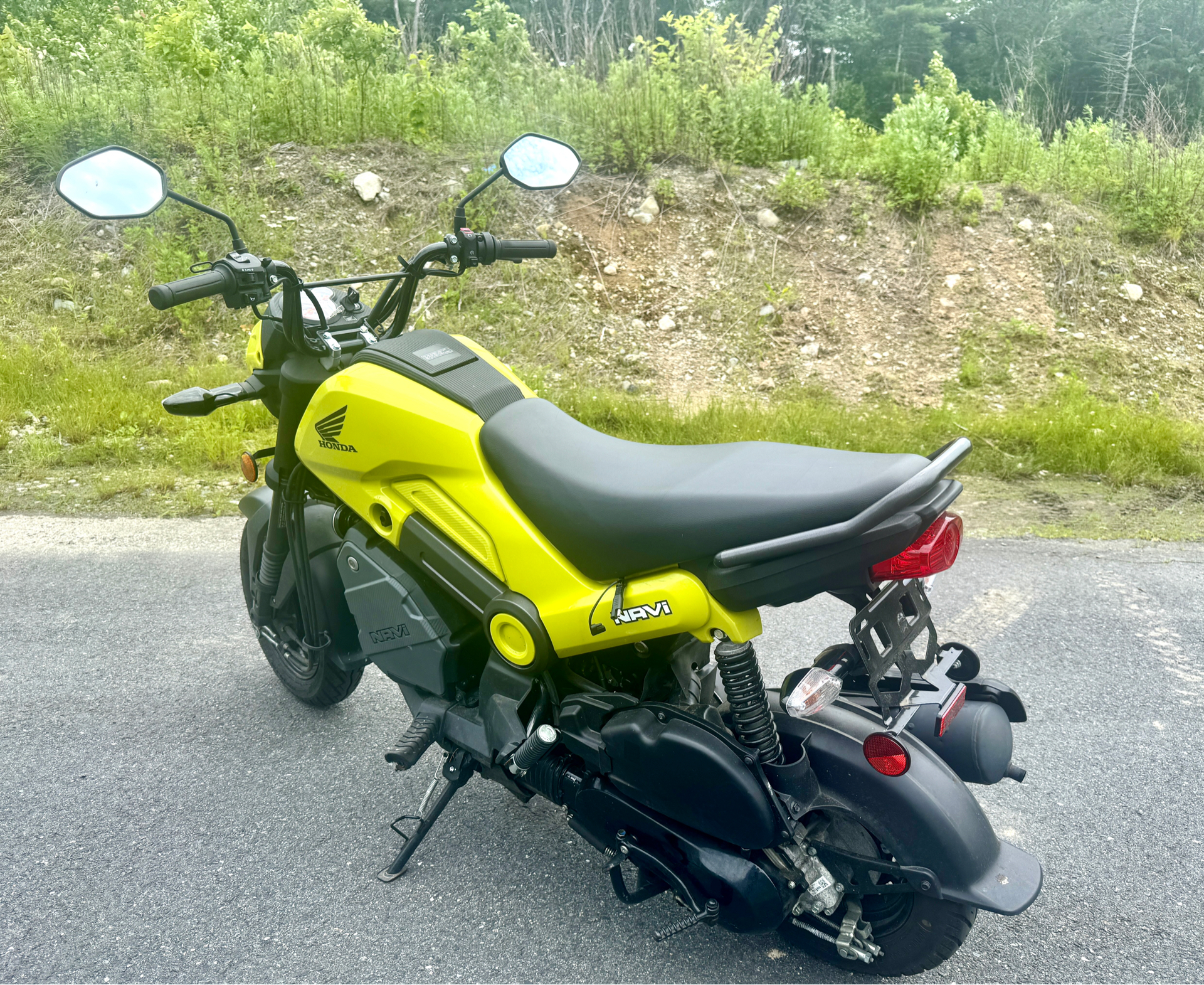 2022 Honda Navi in Foxboro, Massachusetts - Photo 10