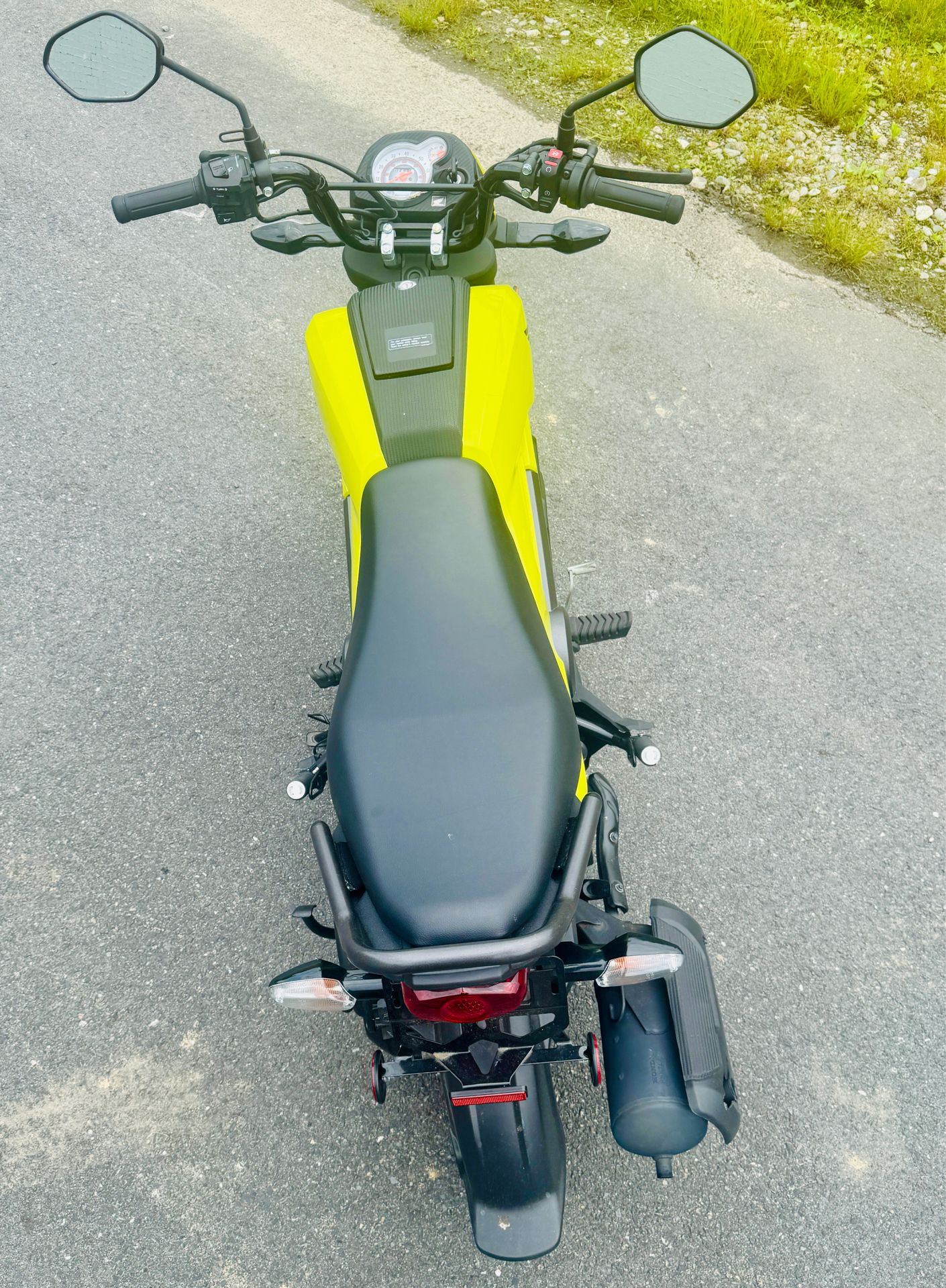2022 Honda Navi in Foxboro, Massachusetts - Photo 2