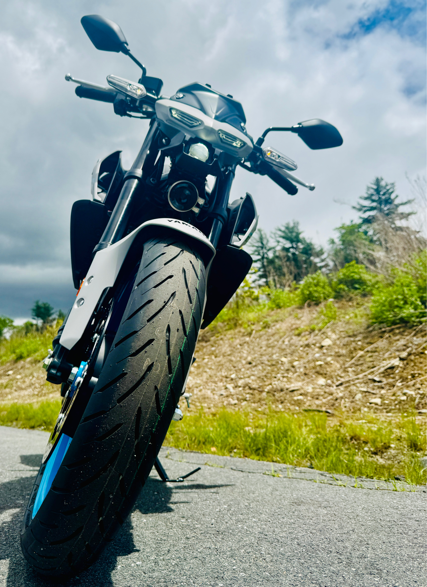 2025 Yamaha MT-03 in Foxboro, Massachusetts - Photo 9