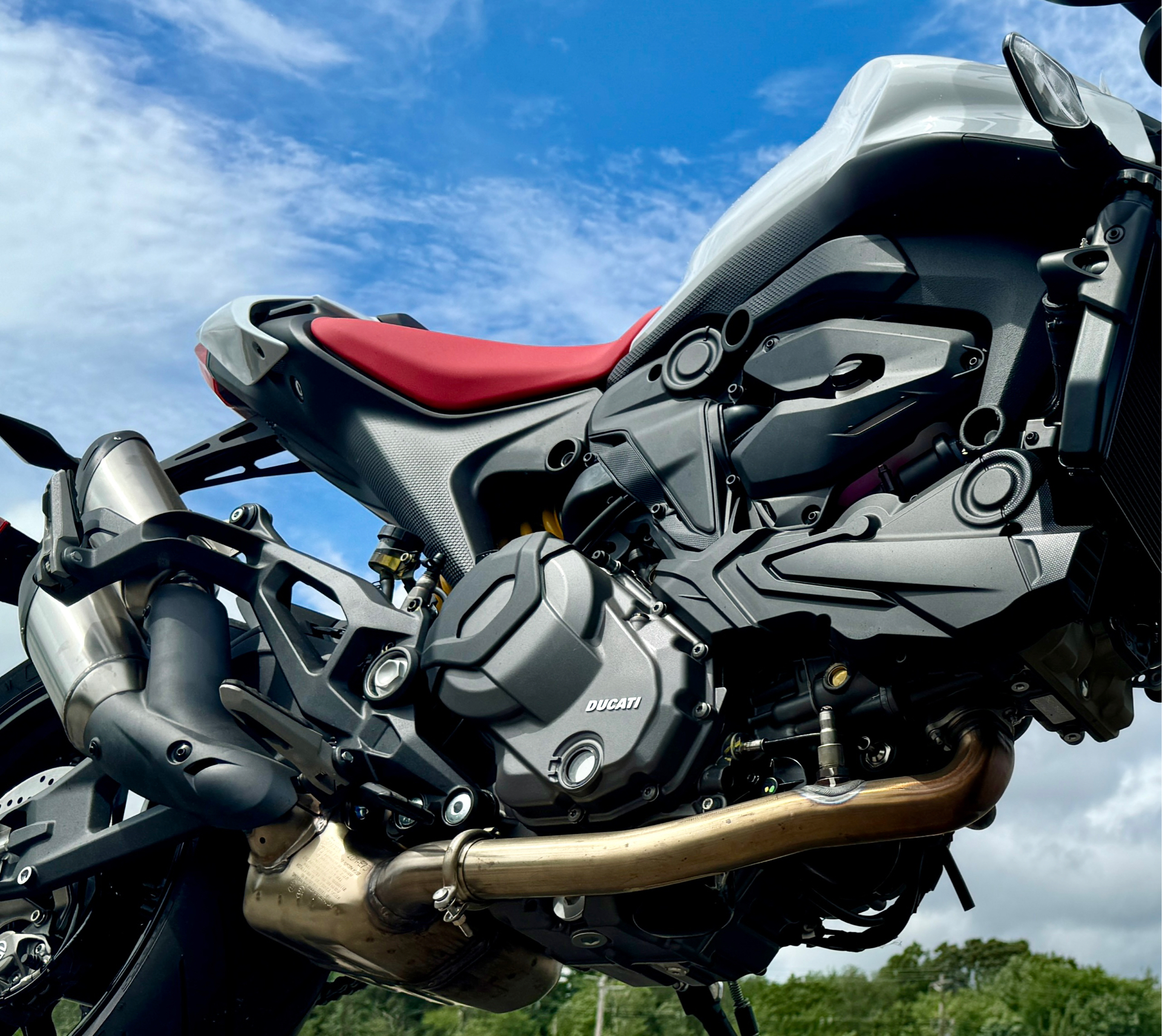2024 Ducati Monster + in Foxboro, Massachusetts - Photo 38