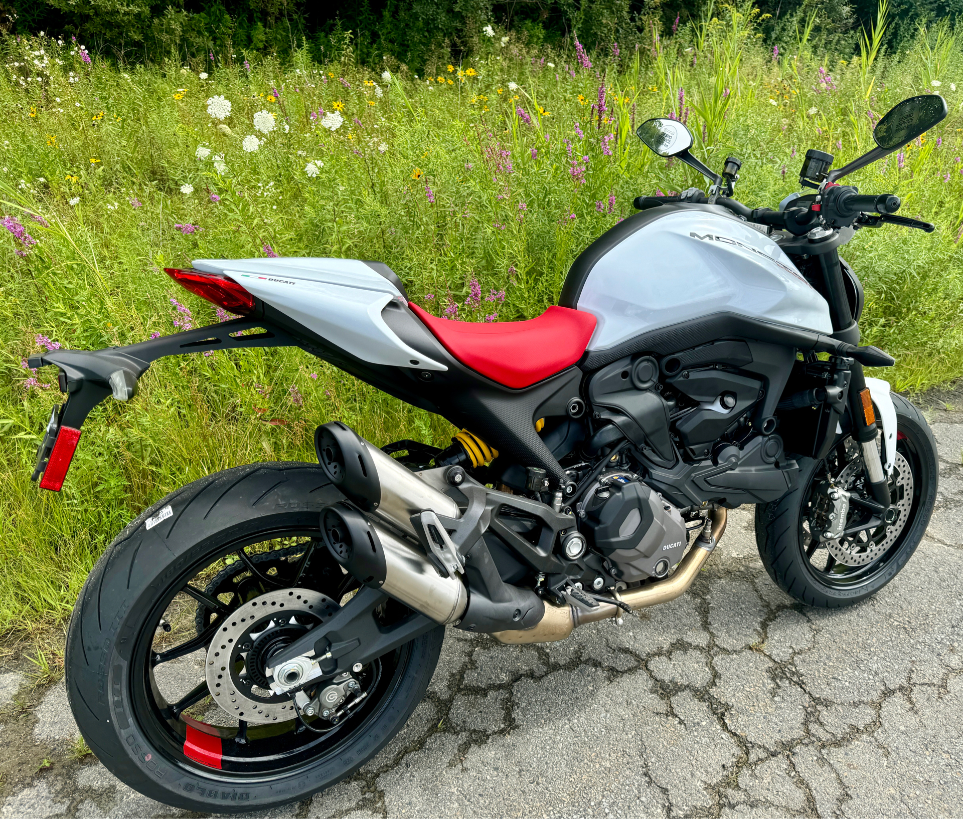2024 Ducati Monster + in Foxboro, Massachusetts - Photo 43