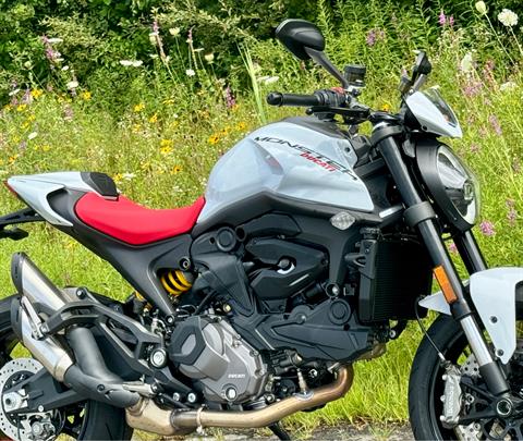 2024 Ducati Monster + in Foxboro, Massachusetts - Photo 44