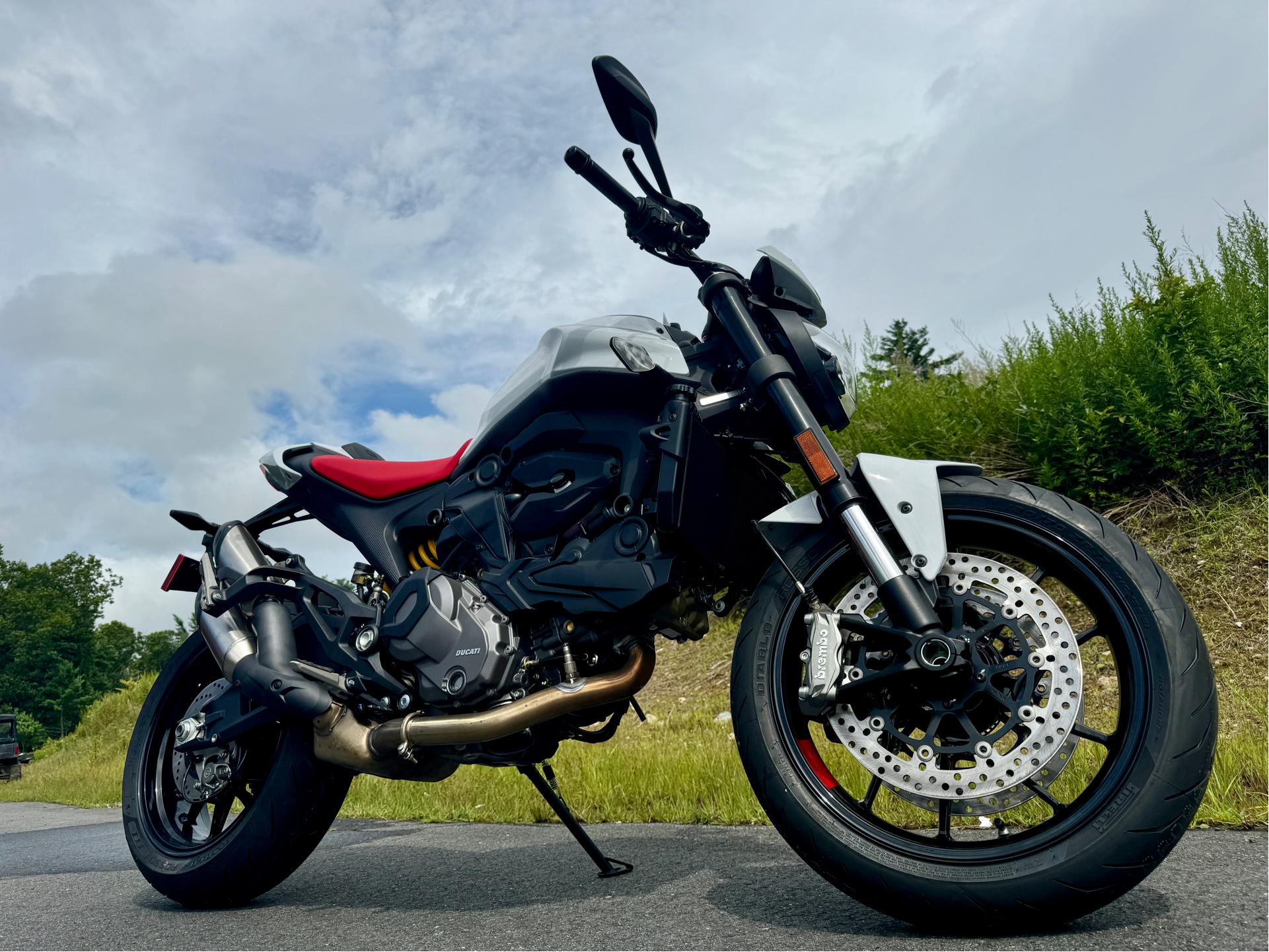 2024 Ducati Monster + in Foxboro, Massachusetts - Photo 31