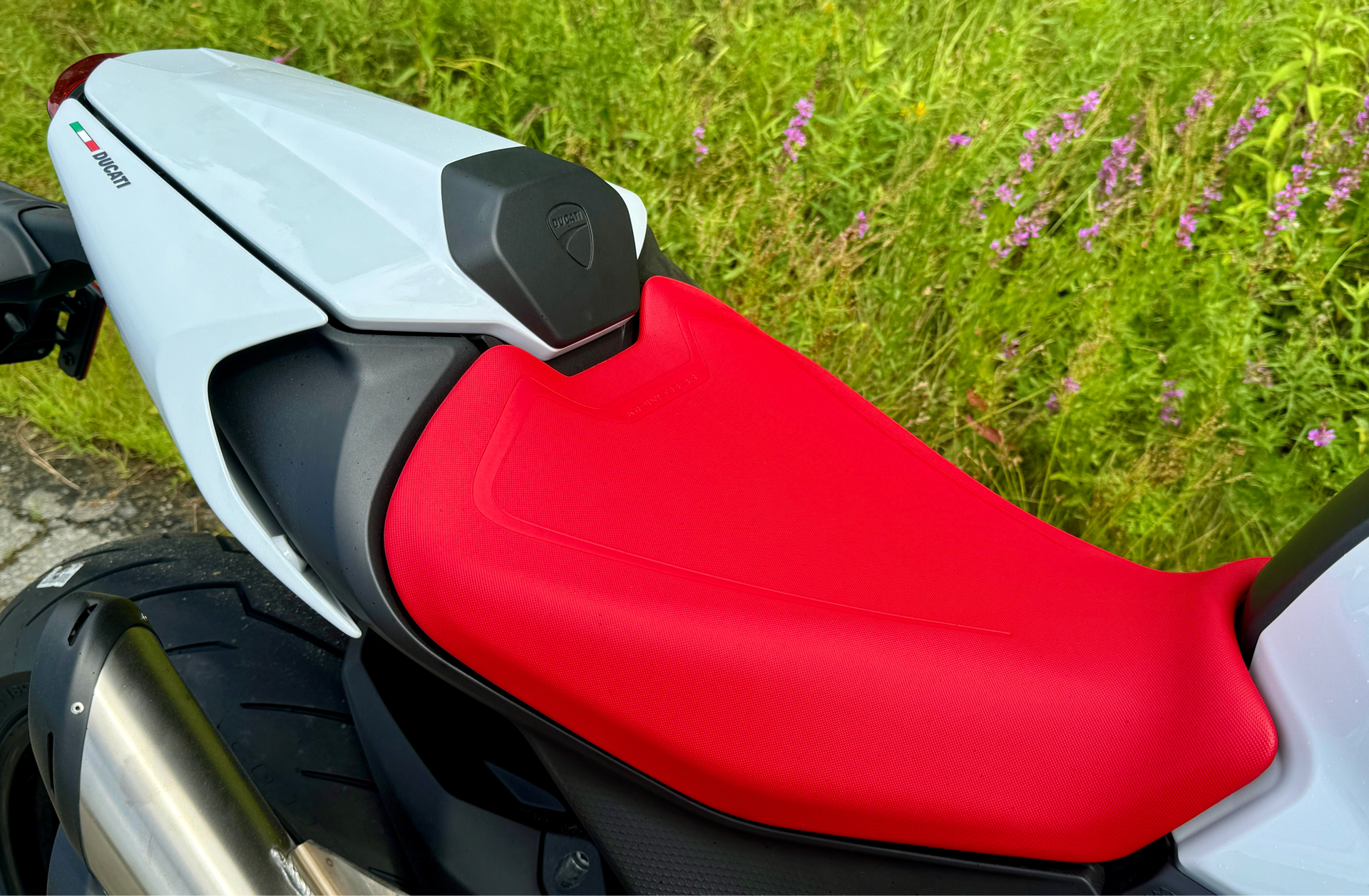 2024 Ducati Monster + in Foxboro, Massachusetts - Photo 46