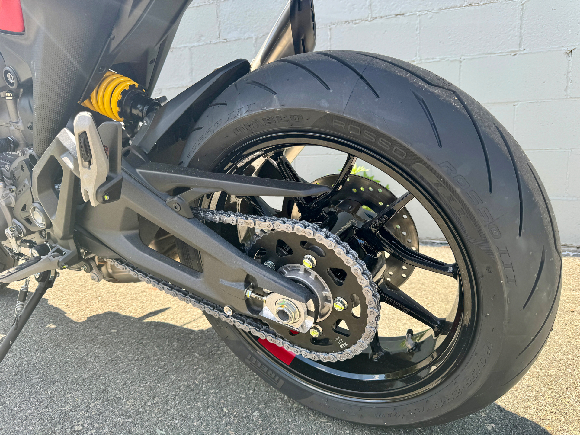 2024 Ducati Monster + in Foxboro, Massachusetts - Photo 8