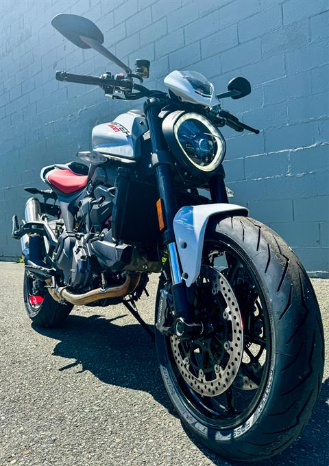 2024 Ducati Monster + in Foxboro, Massachusetts - Photo 15