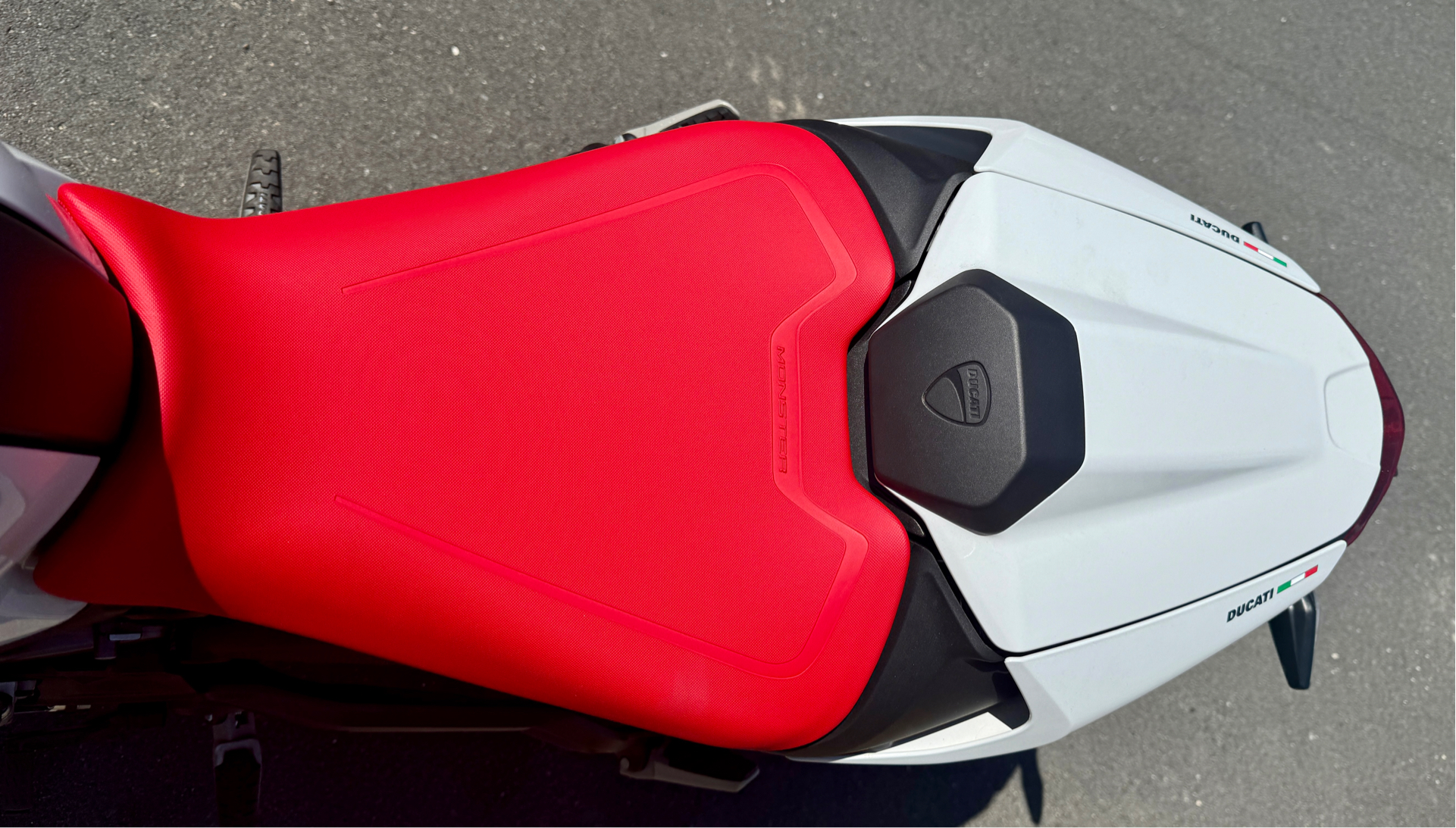 2024 Ducati Monster + in Foxboro, Massachusetts - Photo 14