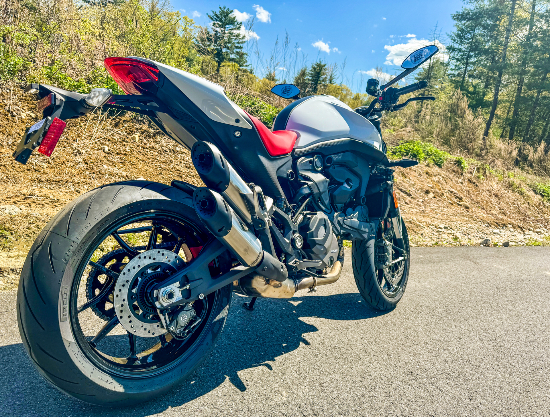 2024 Ducati Monster + in Foxboro, Massachusetts - Photo 17