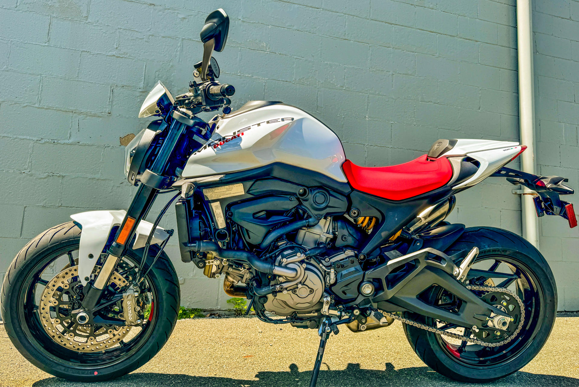 2024 Ducati Monster + in Foxboro, Massachusetts - Photo 7