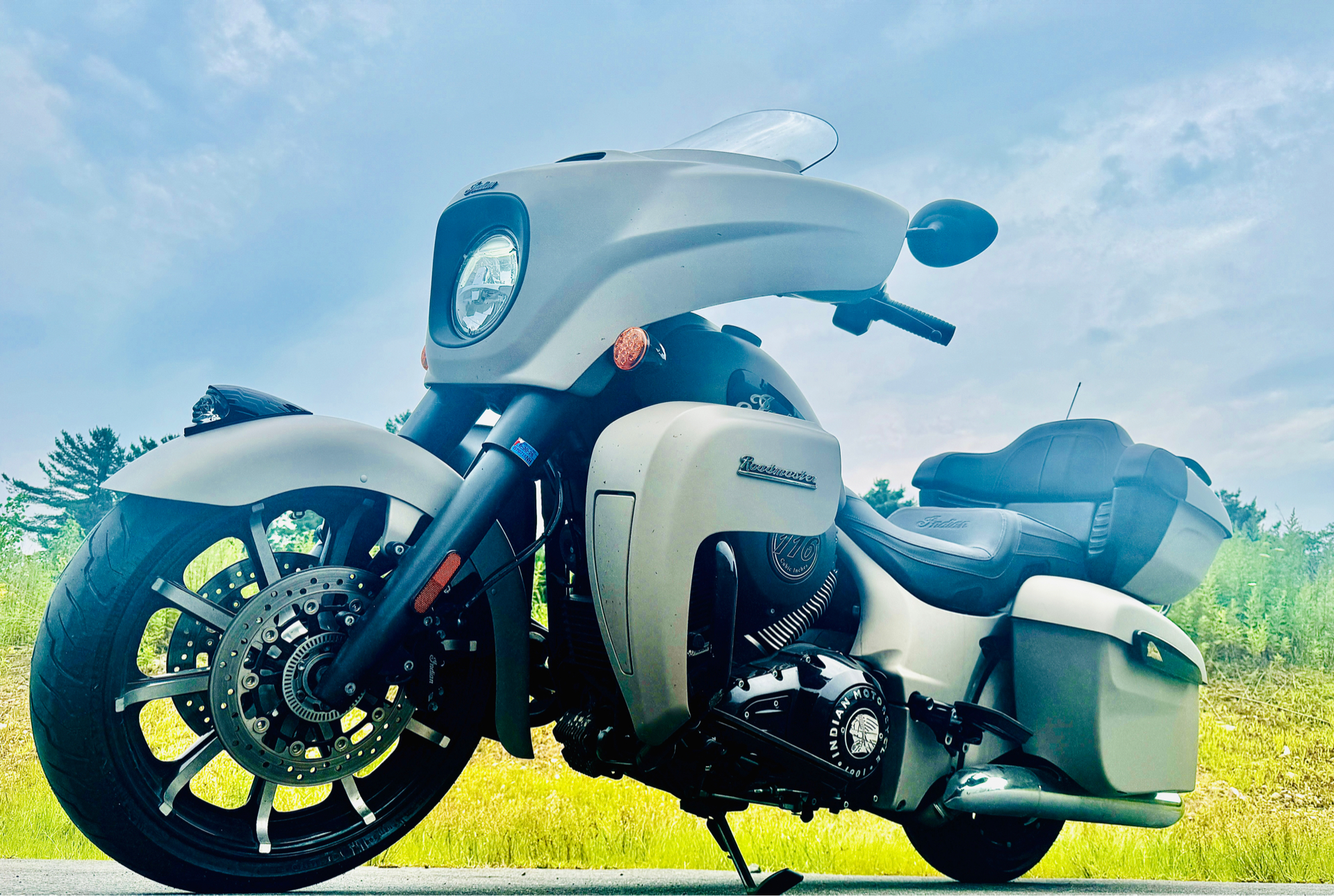 2022 Indian Motorcycle Roadmaster® Dark Horse® in Foxboro, Massachusetts - Photo 3