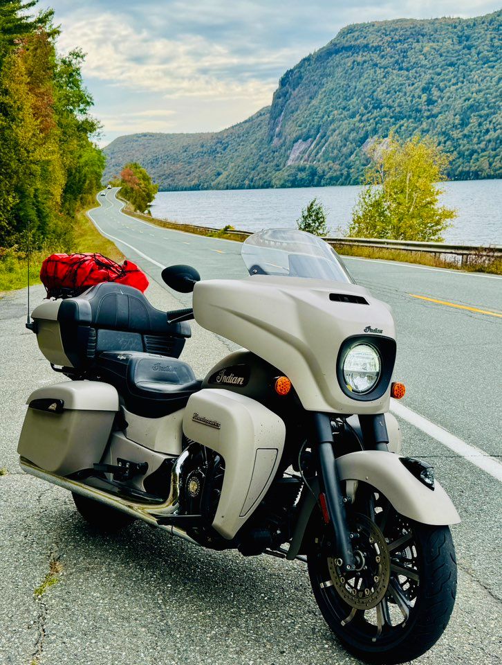 2022 Indian Motorcycle Roadmaster® Dark Horse® in Foxboro, Massachusetts - Photo 19