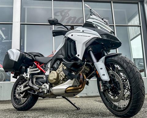 2023 Ducati Multistrada V4 S Travel & Radar Spoked Wheels in Foxboro, Massachusetts - Photo 10