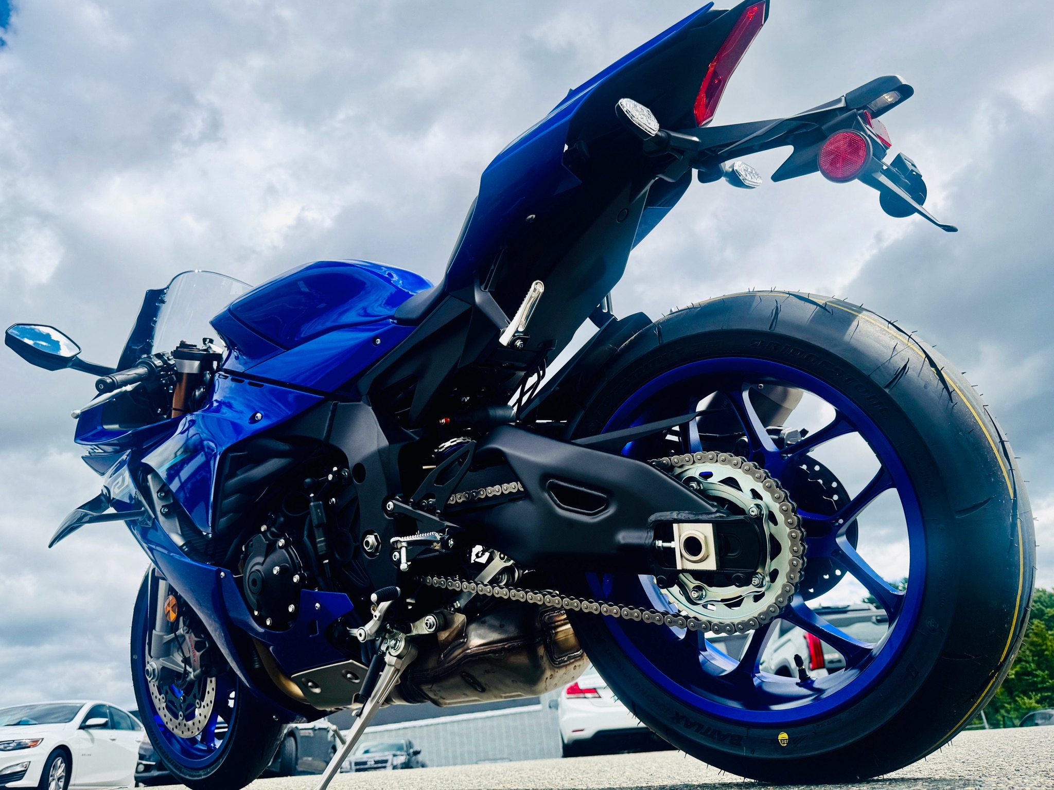 2026 Yamaha YZF-R1 11