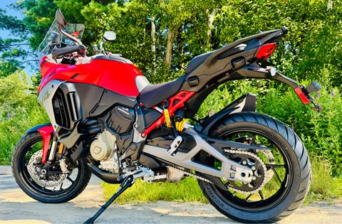 2025 Ducati Multistrada V4 in Foxboro, Massachusetts - Photo 10