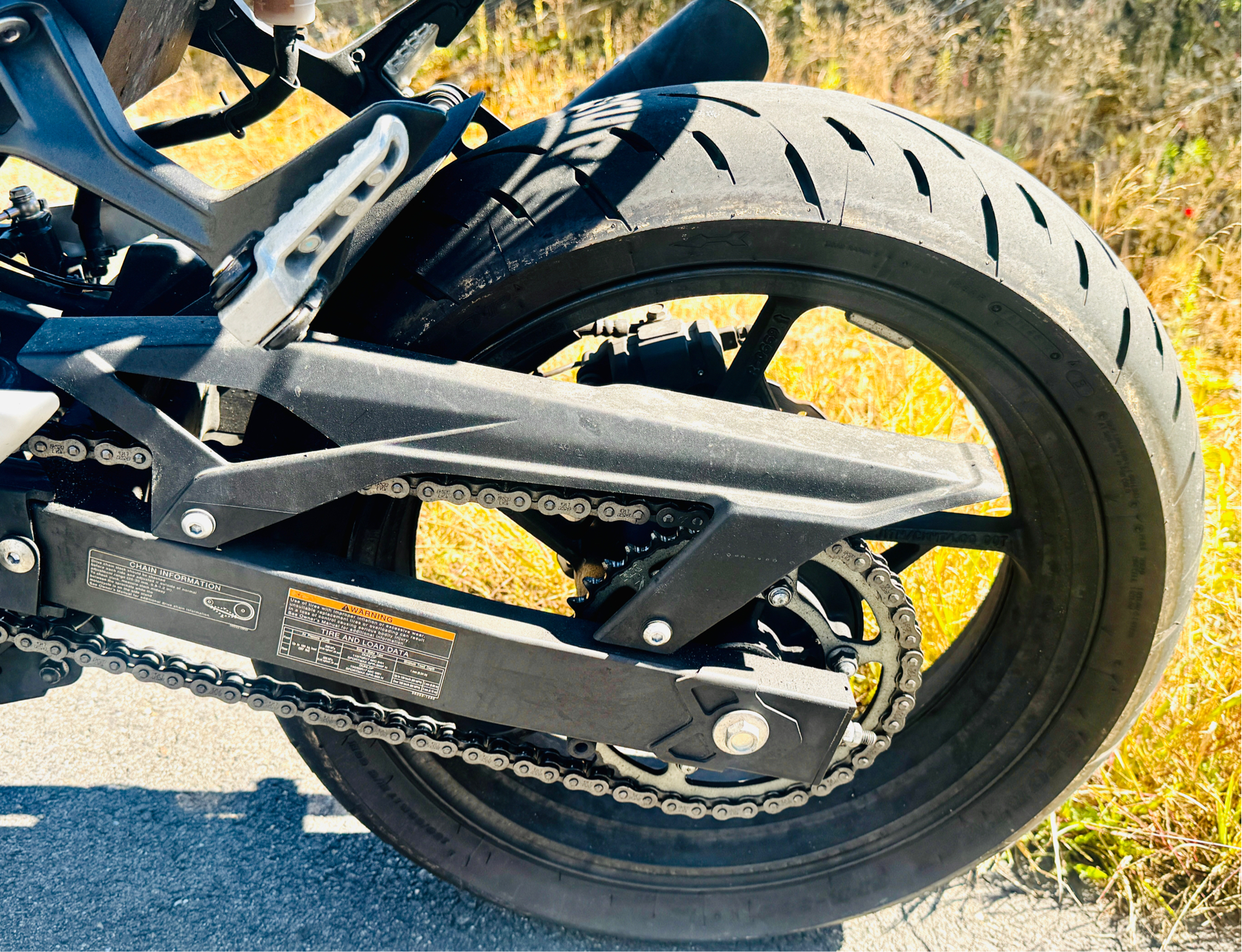 2023 Kawasaki Z400 ABS in Foxboro, Massachusetts - Photo 15