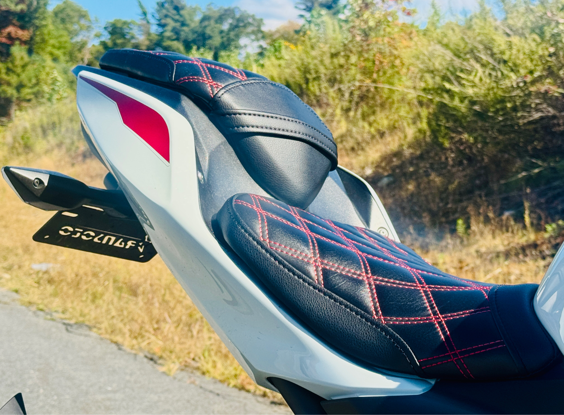 2023 Kawasaki Z400 ABS in Foxboro, Massachusetts - Photo 11