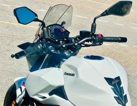 2023 Kawasaki Z400 ABS in Foxboro, Massachusetts - Photo 21
