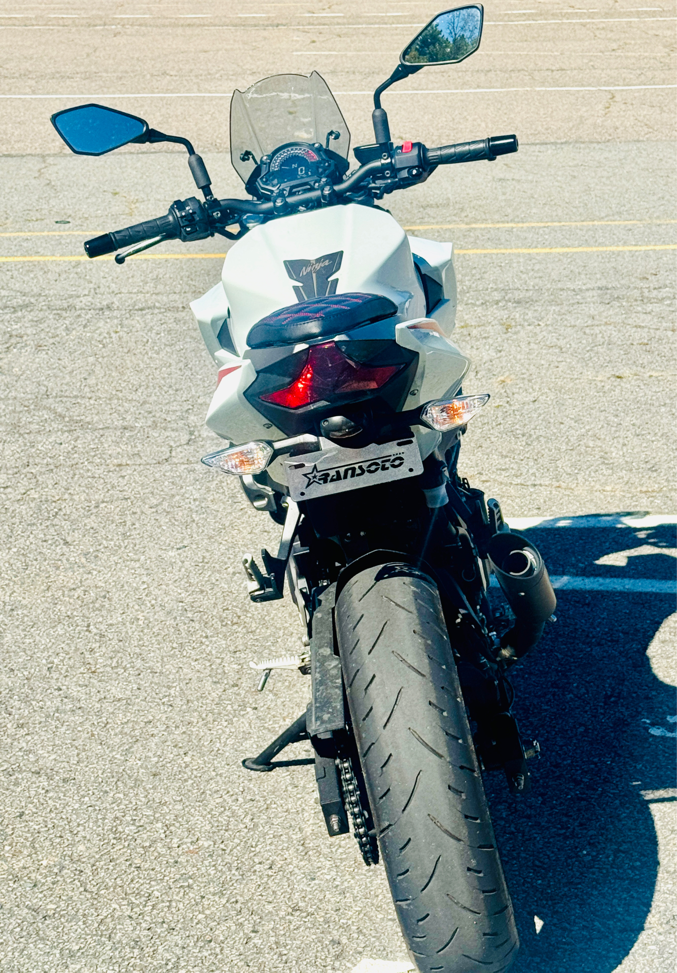 2023 Kawasaki Z400 ABS in Foxboro, Massachusetts - Photo 14
