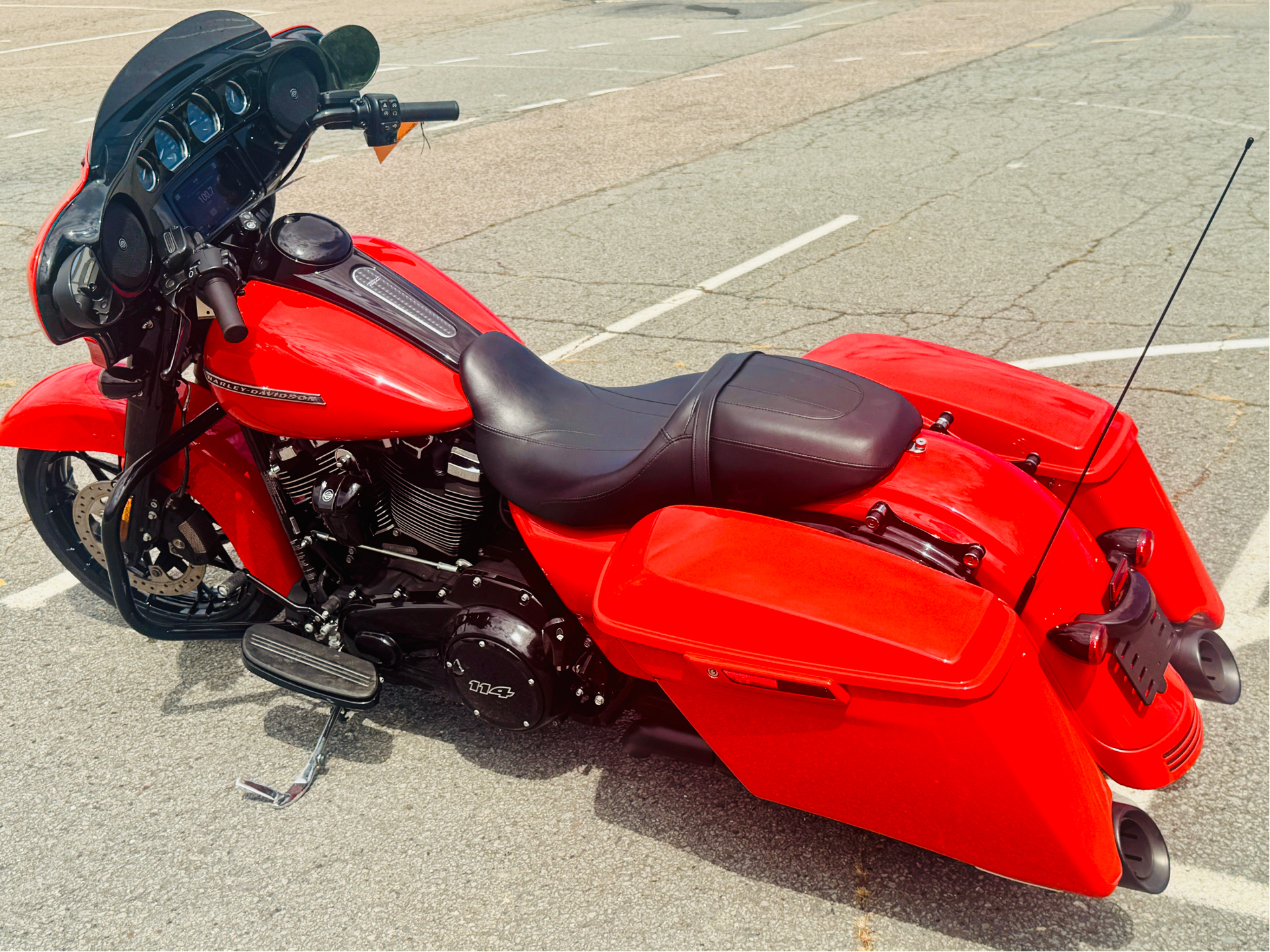 2020 Harley-Davidson Street Glide® Special in Foxboro, Massachusetts - Photo 16