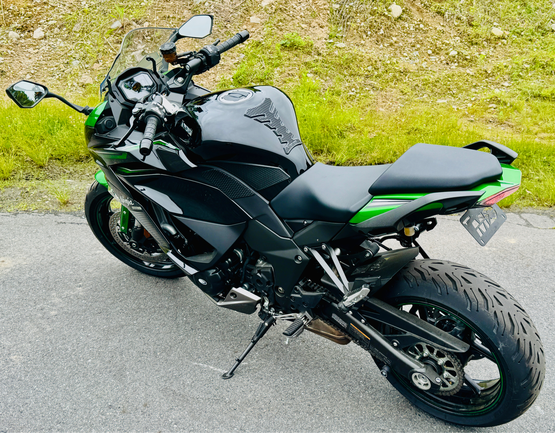 2023 Kawasaki Ninja 1000SX in Foxboro, Massachusetts - Photo 17