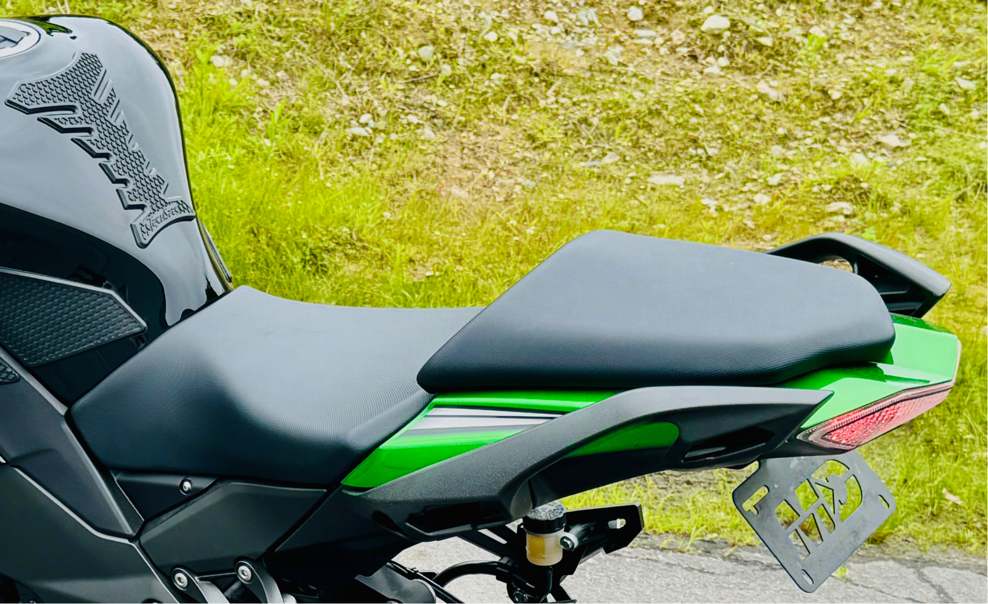 2023 Kawasaki Ninja 1000SX in Foxboro, Massachusetts - Photo 15