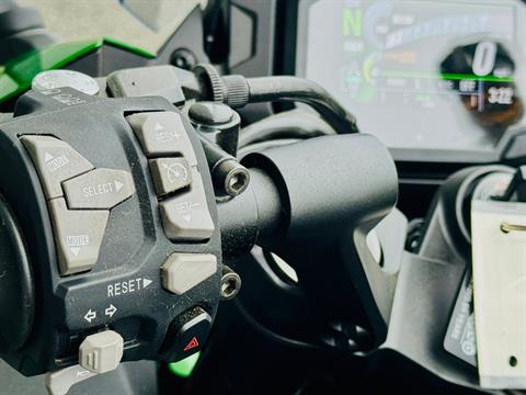 2023 Kawasaki Ninja 1000SX in Foxboro, Massachusetts - Photo 4
